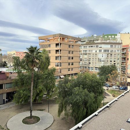 Apartamento Alameda Валенсия Екстериор снимка